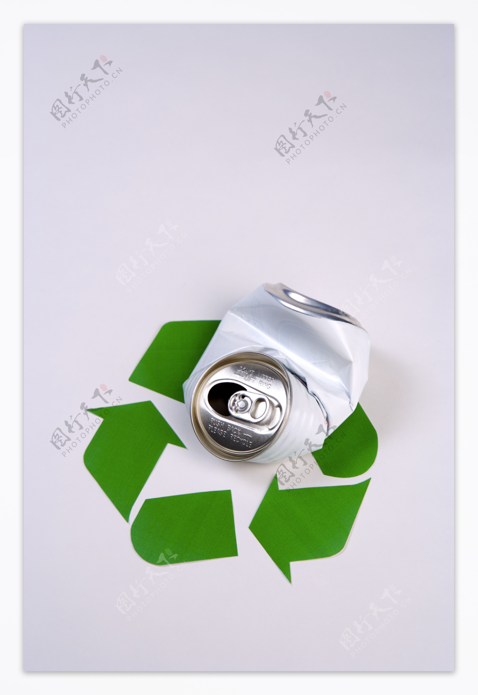 电池绿色电池图片