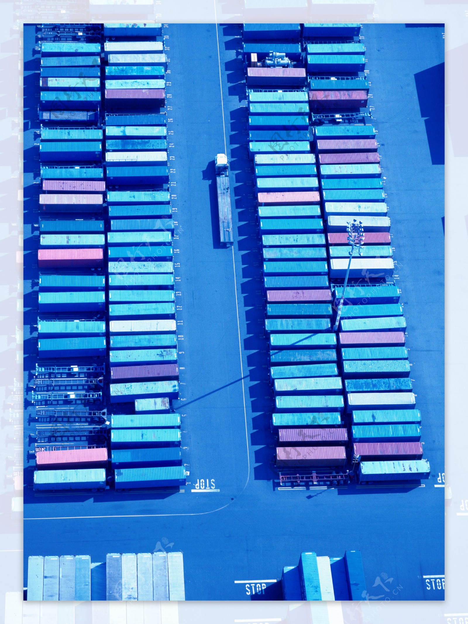 物流集装箱港口托运海运运载广告素材大辞典