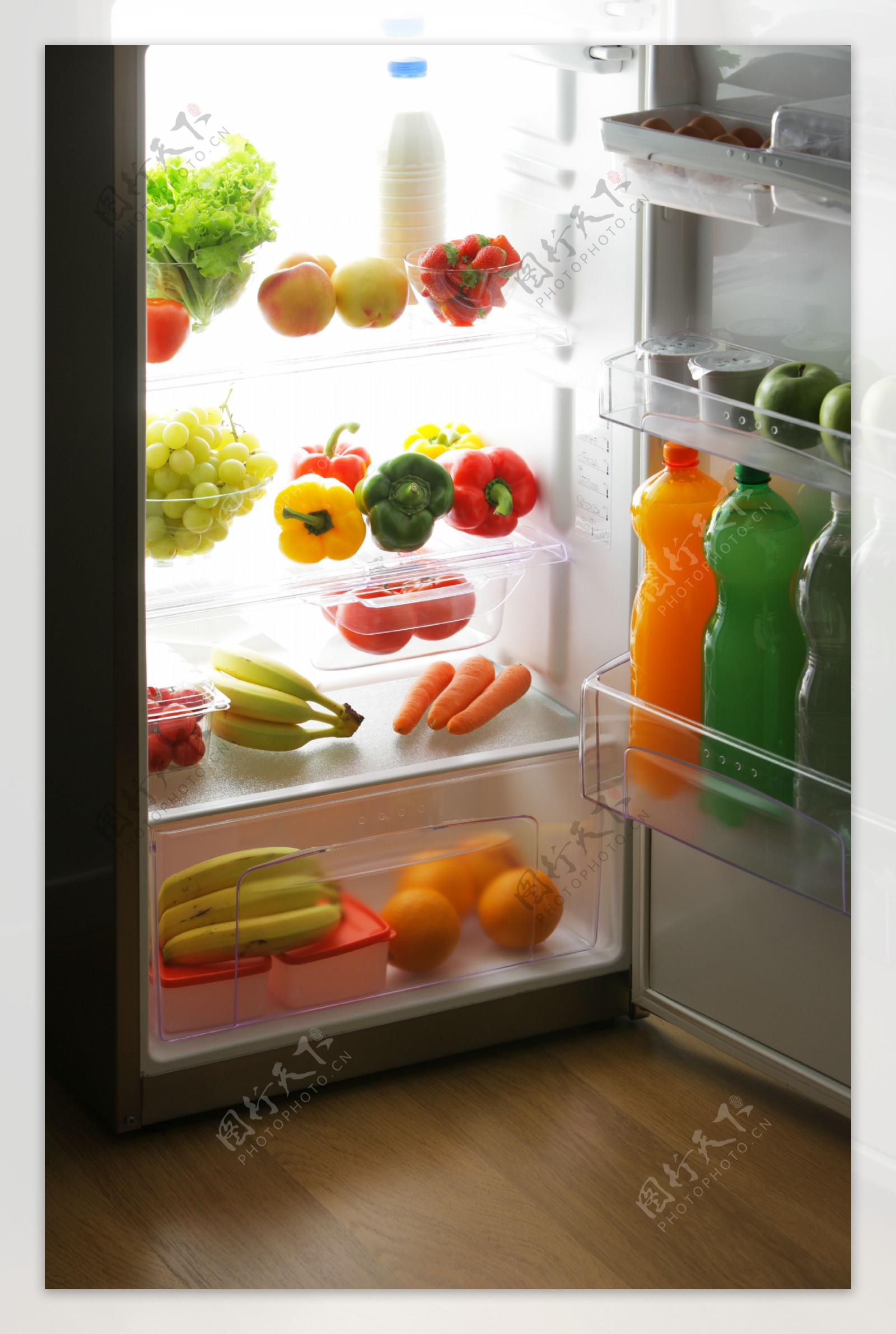 冰箱里的蔬菜水果图片