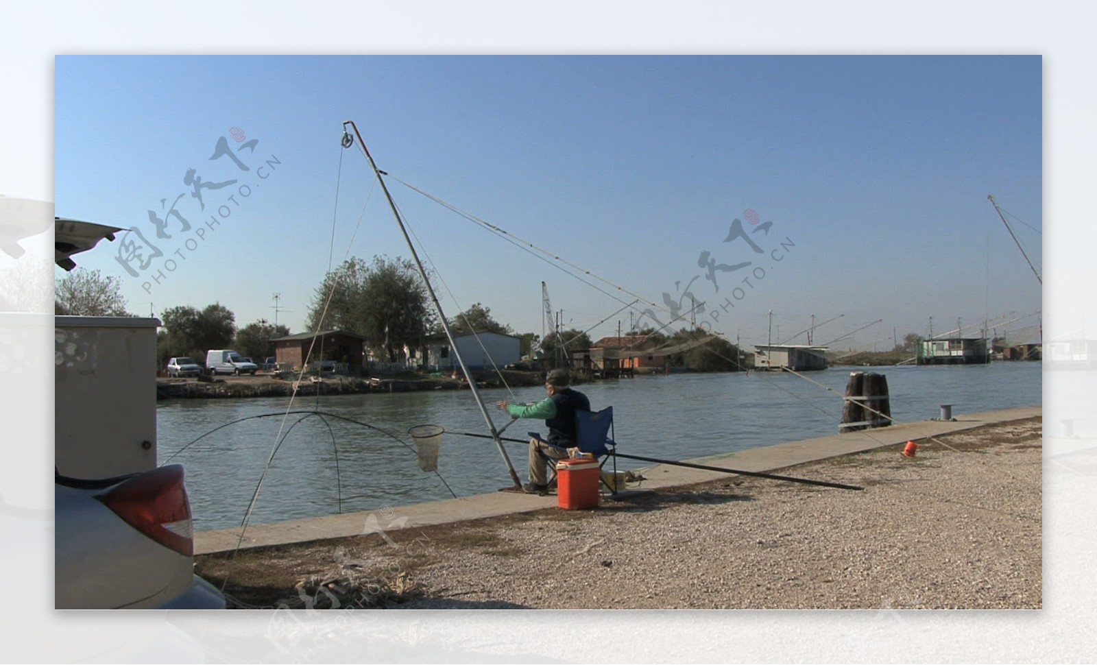 意大利宝洲渔民拉起网股票的录像视频免费下载