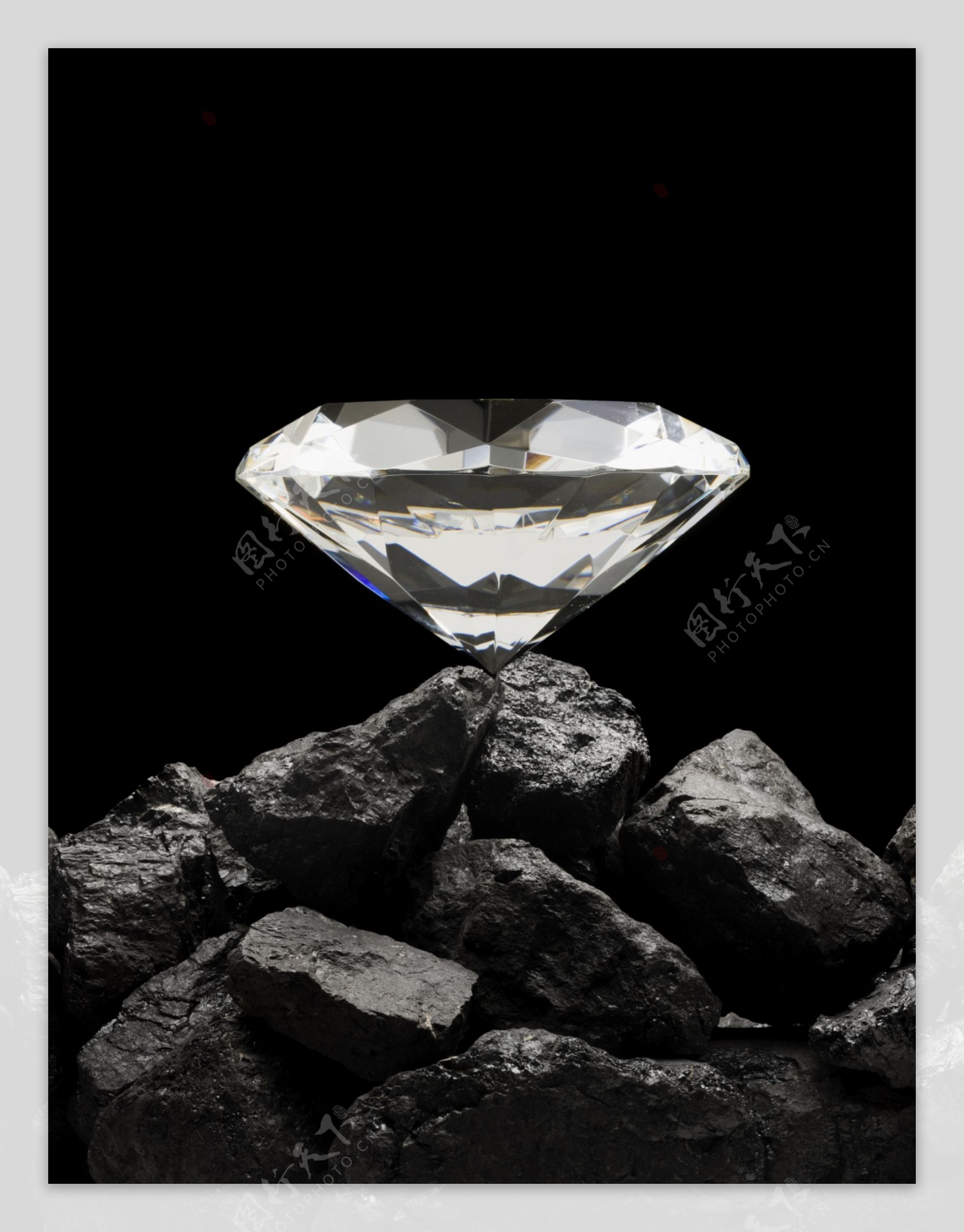 钻石矿石图片