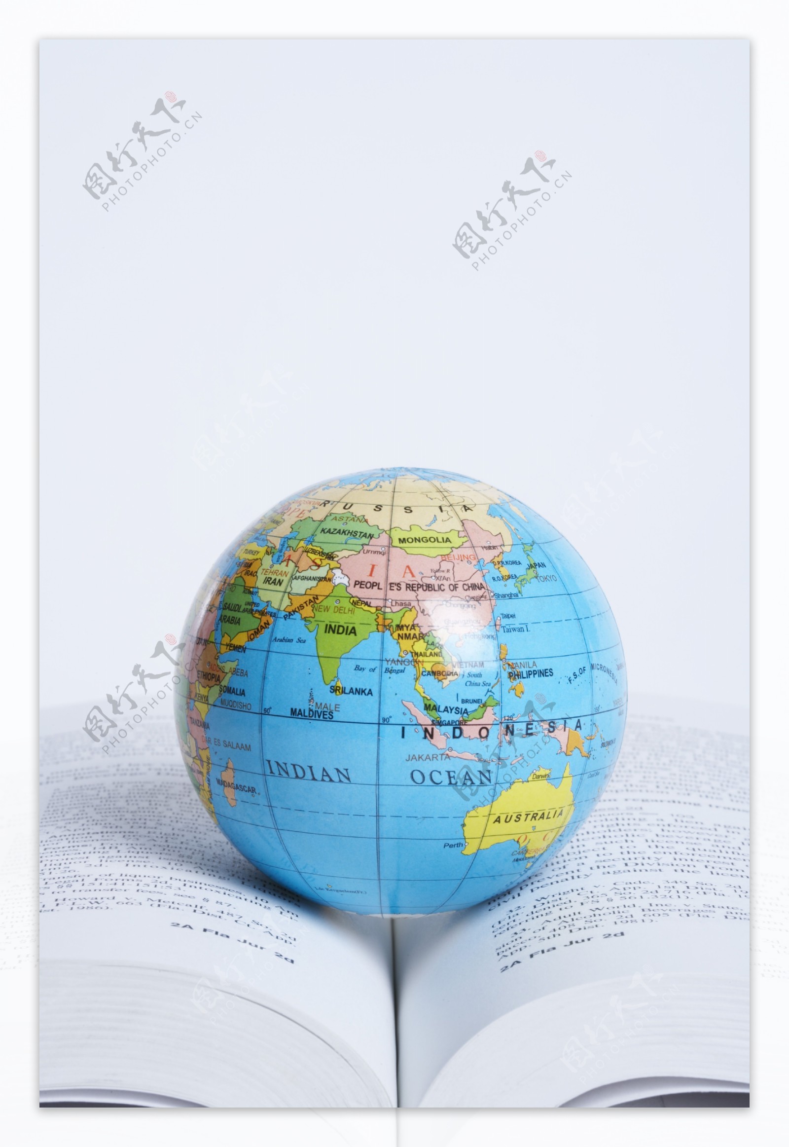 地球仪地球版图图片