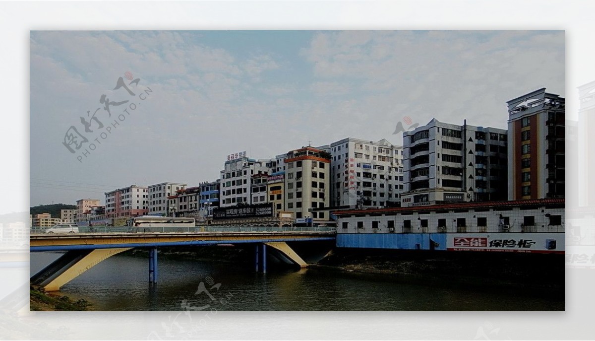 新村河桥图片