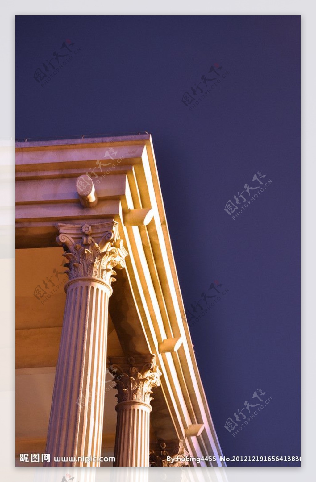 罗马柱的一角图片
