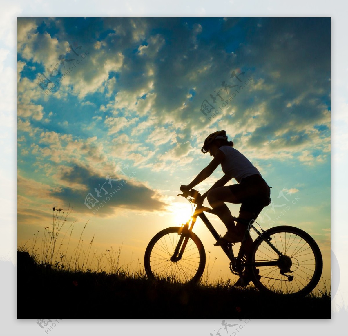 骑着自行车的人物45297_体育运动_人物类_图库壁纸_68Design