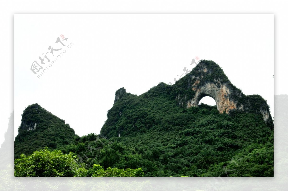 桂林月亮山图片