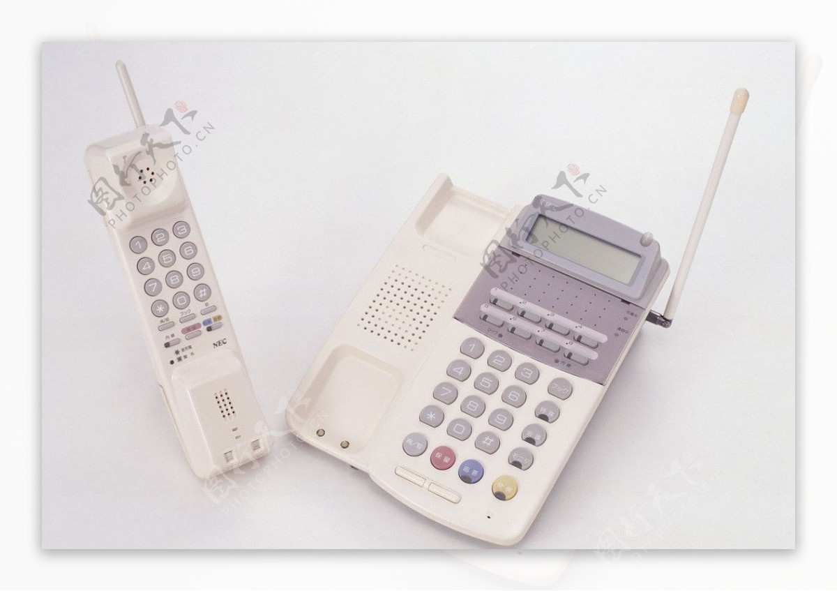 老式的NEC子母电话机图片
