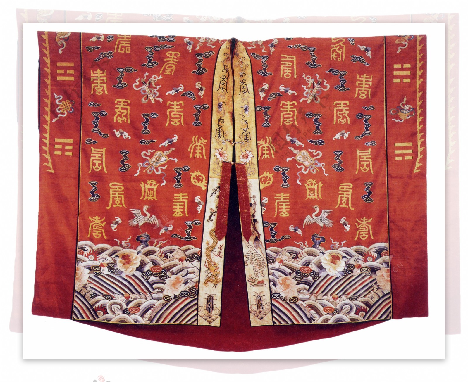 中国传统刺绣纹样龙袍图片