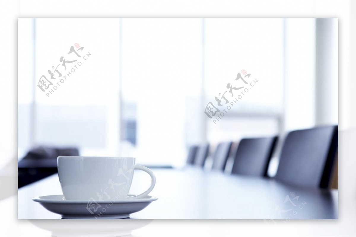 商务办公会议室咖啡杯图片