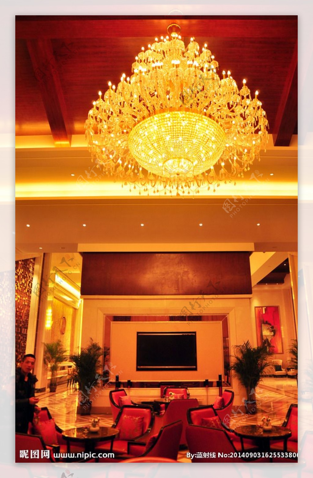 欧式客厅水晶灯图片