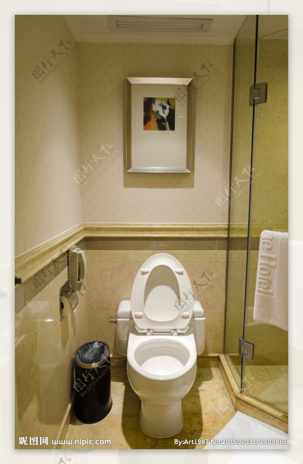 酒店卫生间图片