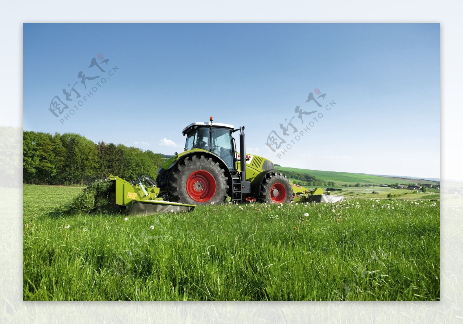 作业现代农业机械图片
