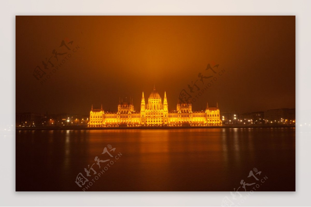 匈牙利国会大厦夜景图片