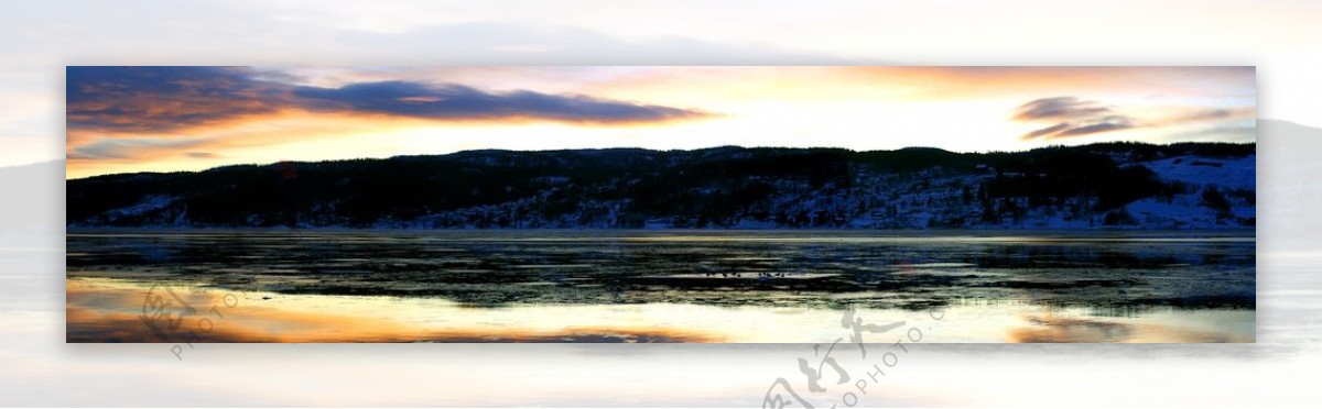 夕阳湖泊景色图片