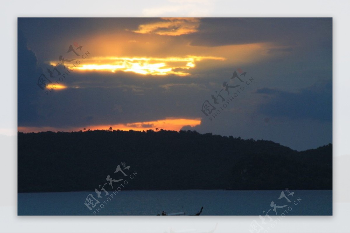 孤舟夕阳图片