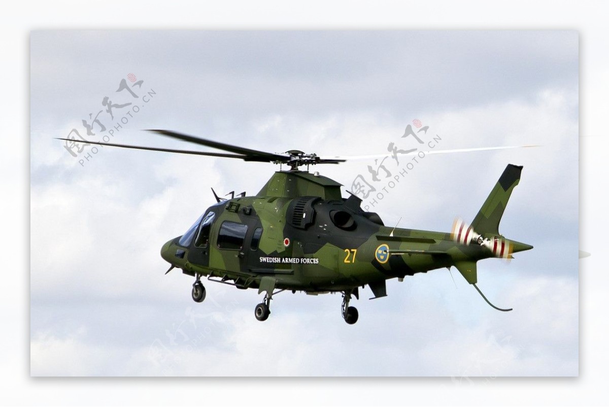 A109直升机图片