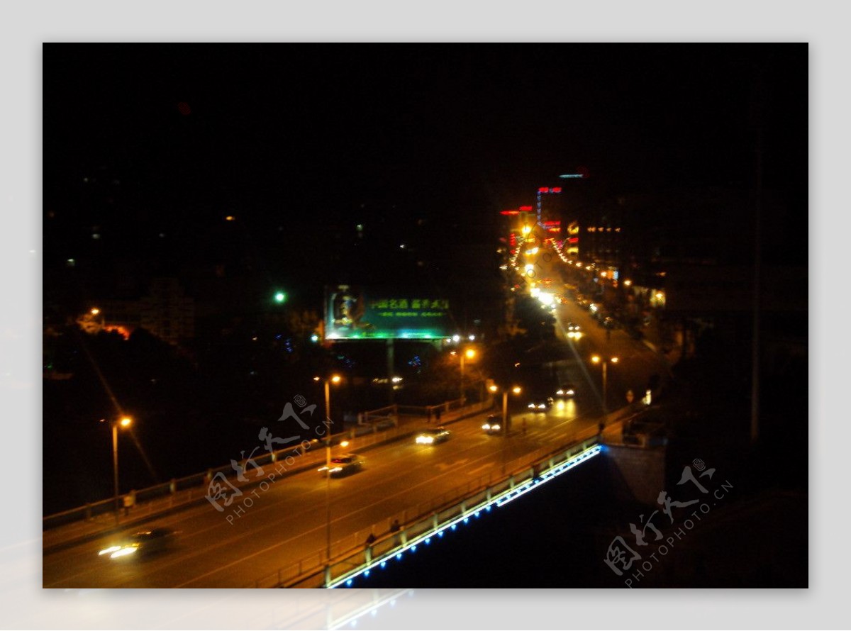 郴州苏仙桥夜景图片