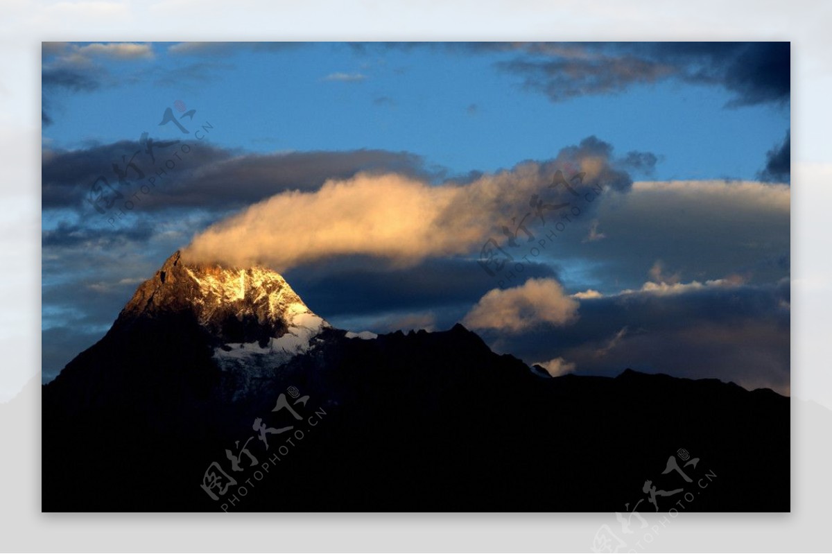 山水风景风景名胜自然风景旅游印记西藏山峰图片
