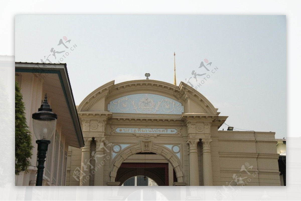 泰国大皇宫内泰式风格建筑图片