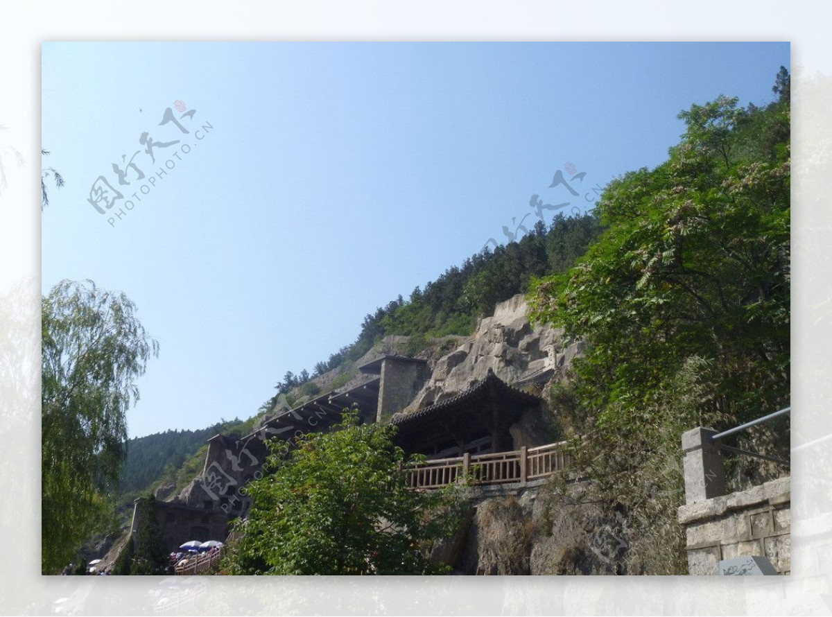 龙门石窟远景图片