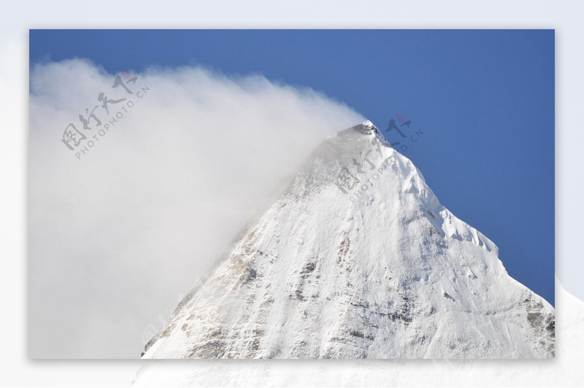 稻城亚丁雪山图片