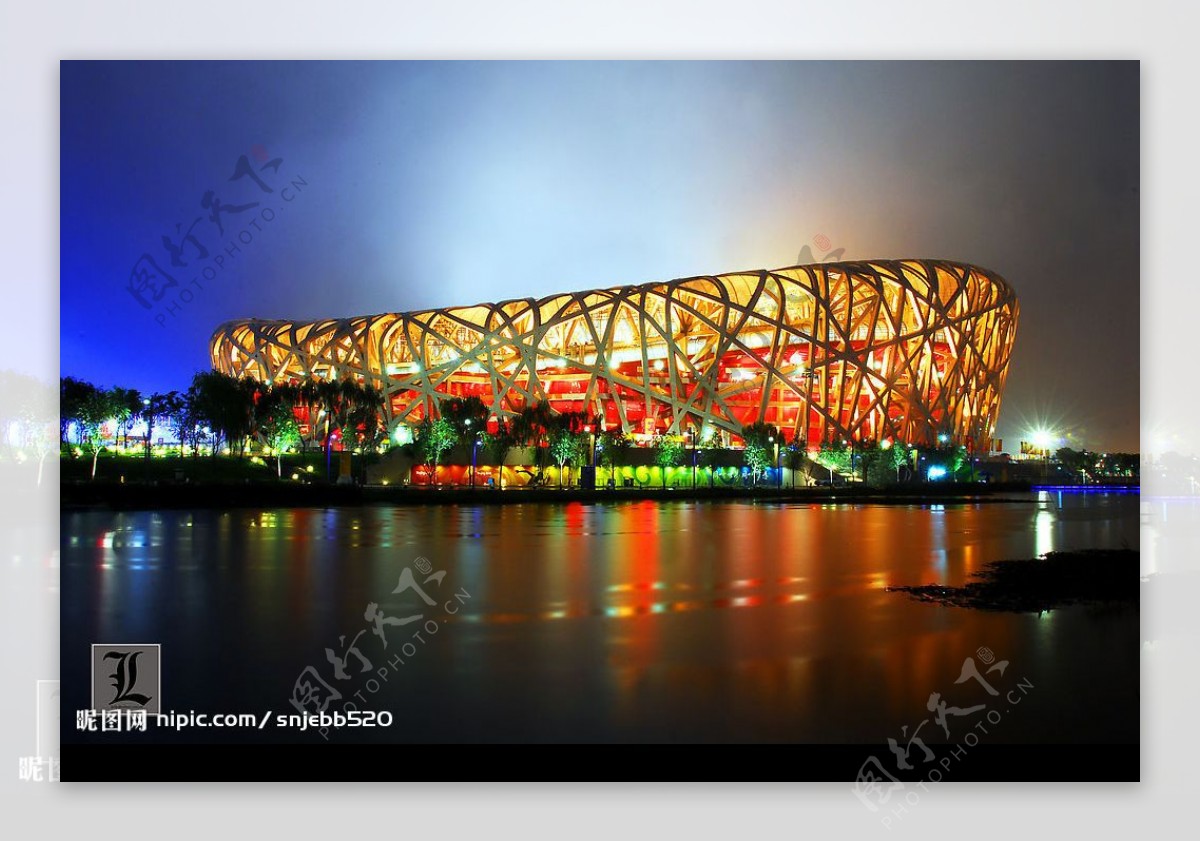 奥运比赛场馆之鸟巢超大夜景图图片
