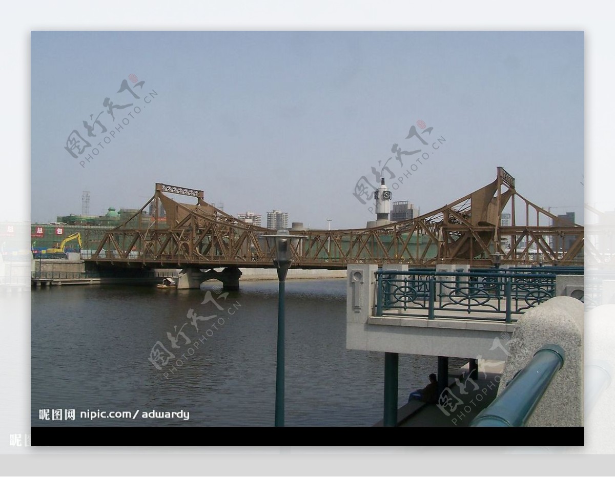 海河上的桥图片