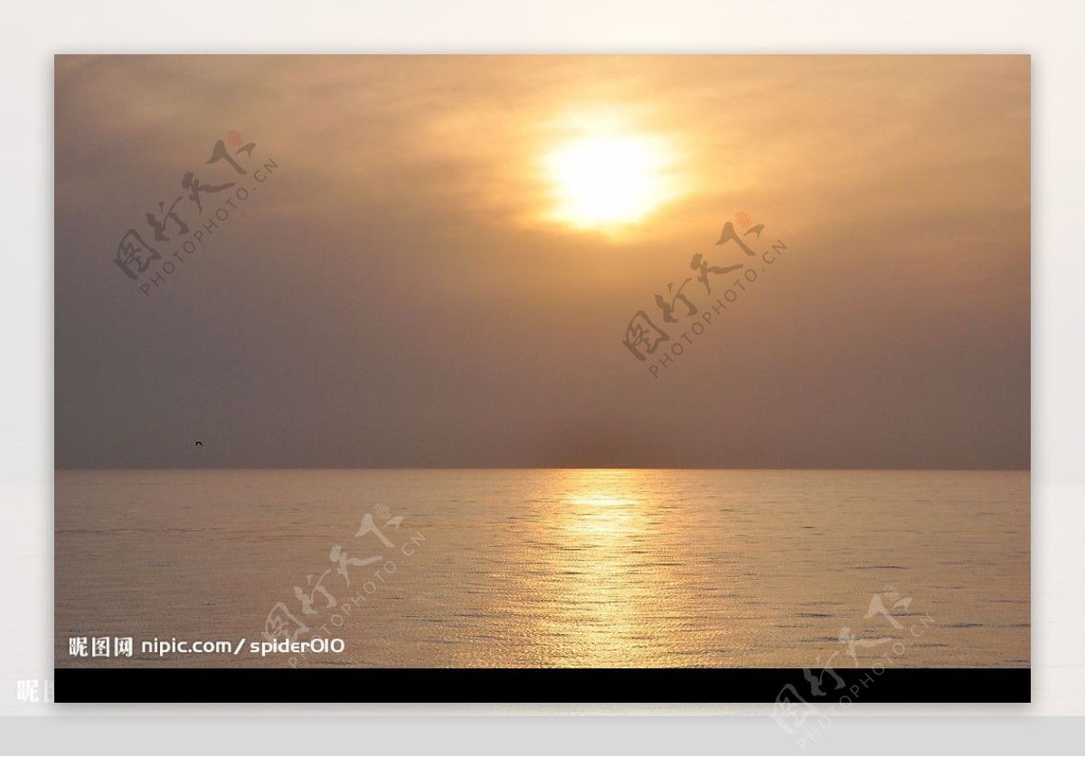 黄海海上日落黄昏图片