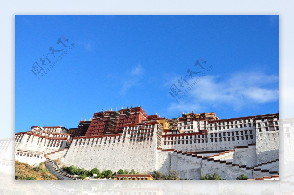 西藏蓝天建筑图片