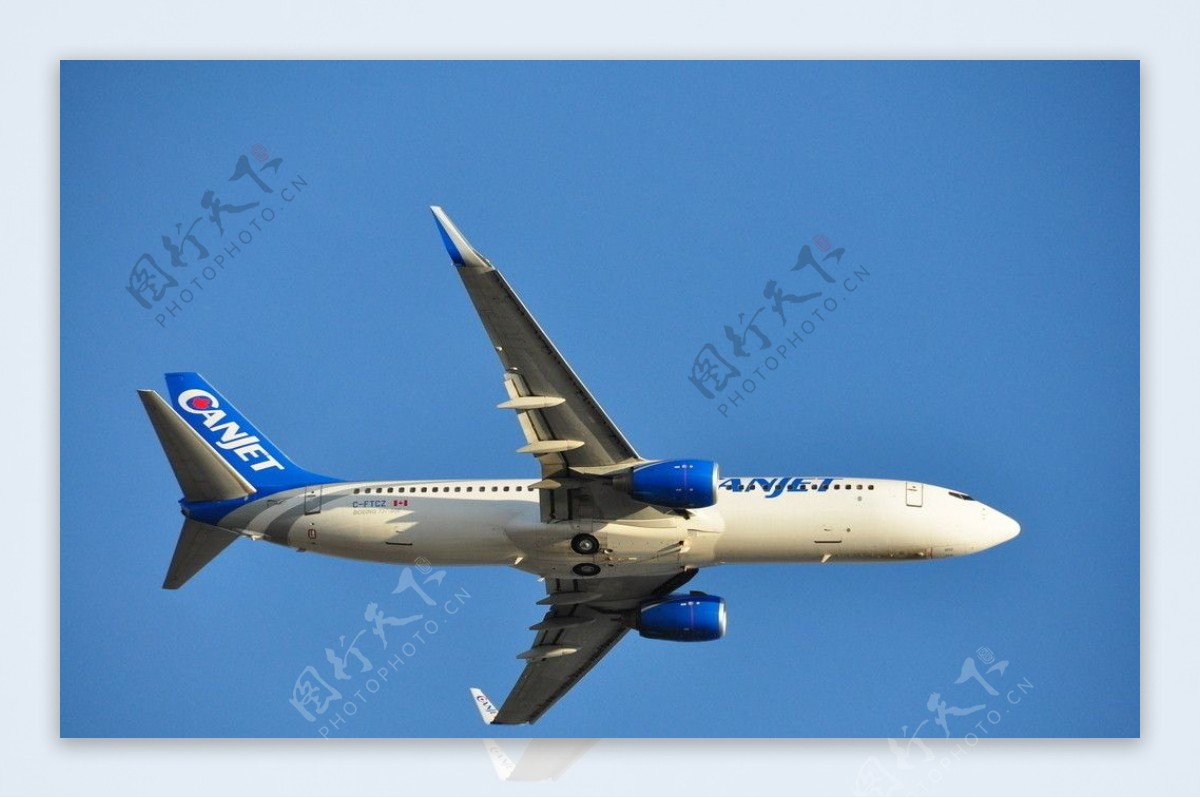 波音737880远程客机图片