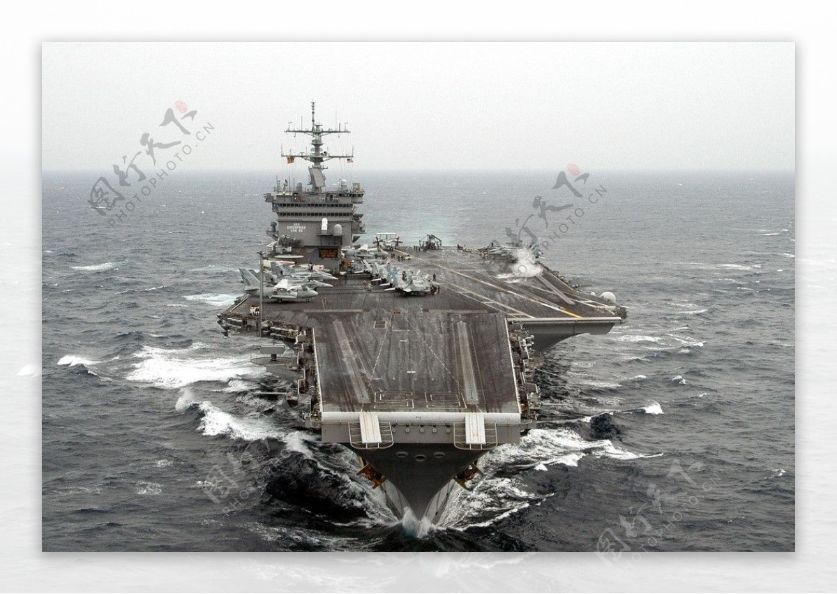 美國尼米茲號航母图片