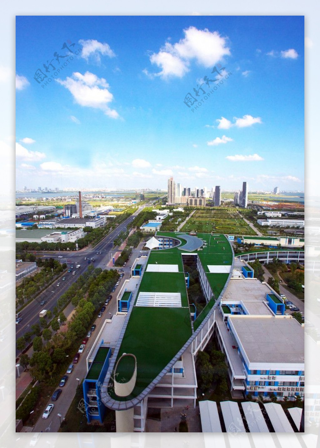 苏州城市风景蓝天工程现代化图片