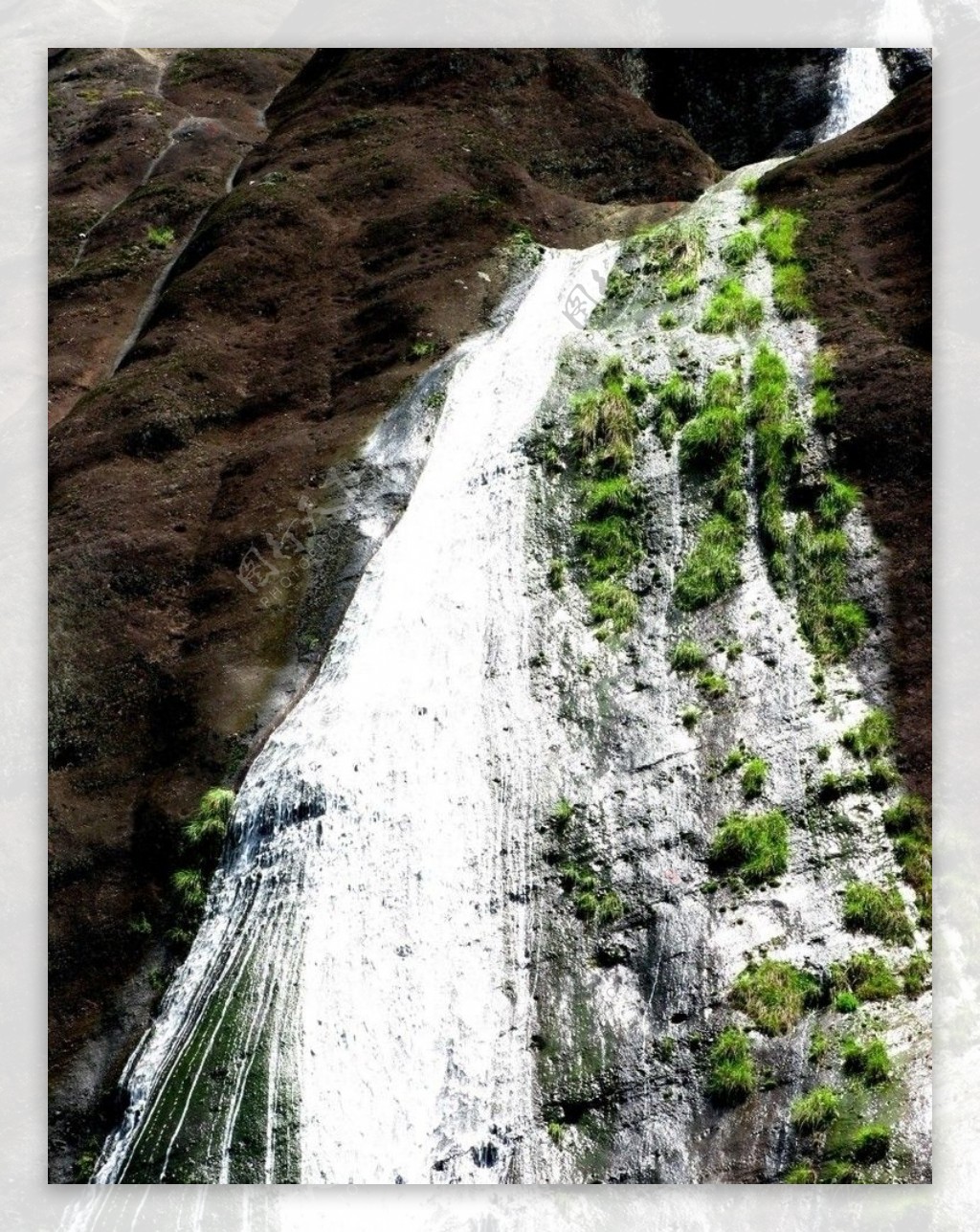 武夷山瀑布图片