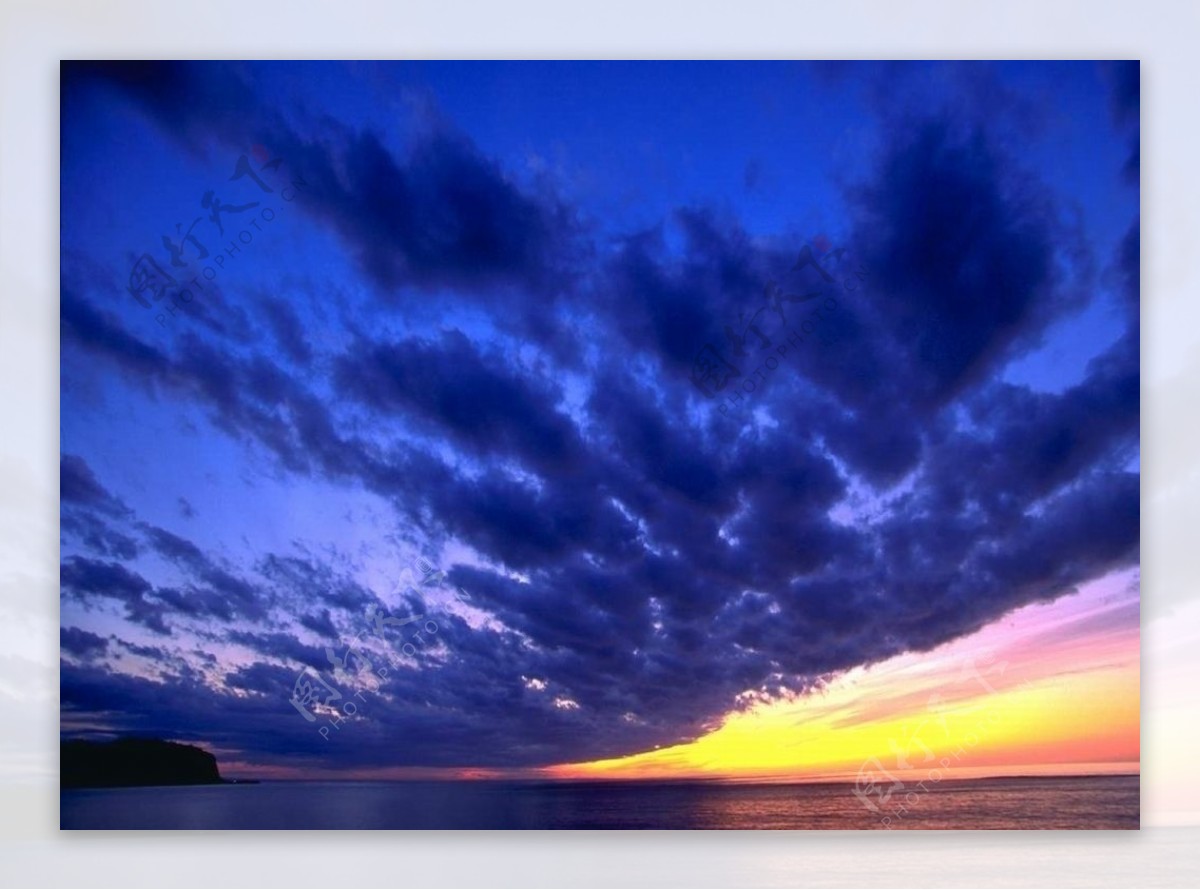 大自然美景朝陽晨曦曙光天空雲朵雲海图片