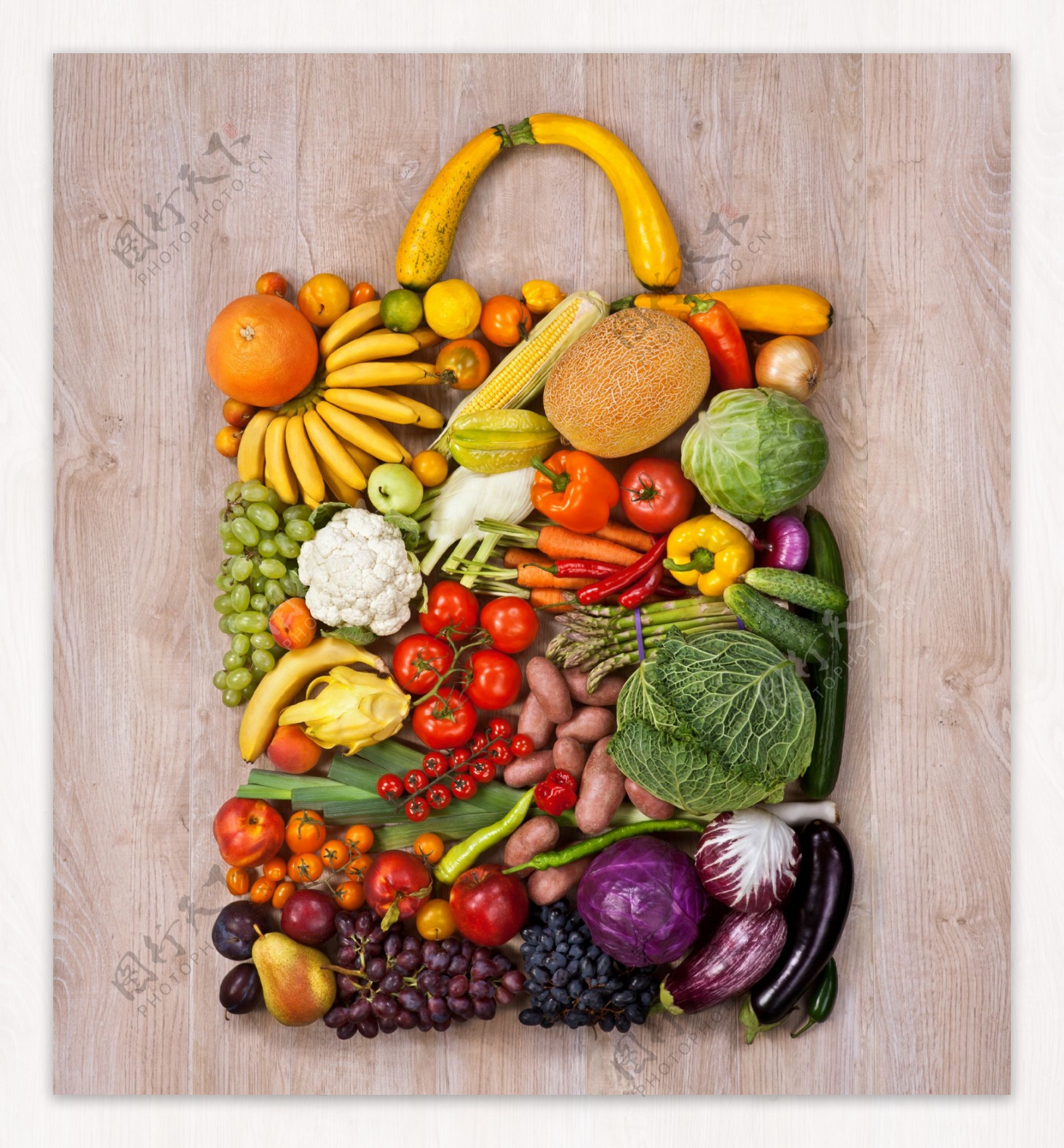 蔬菜水果拼合背包形状高清图片