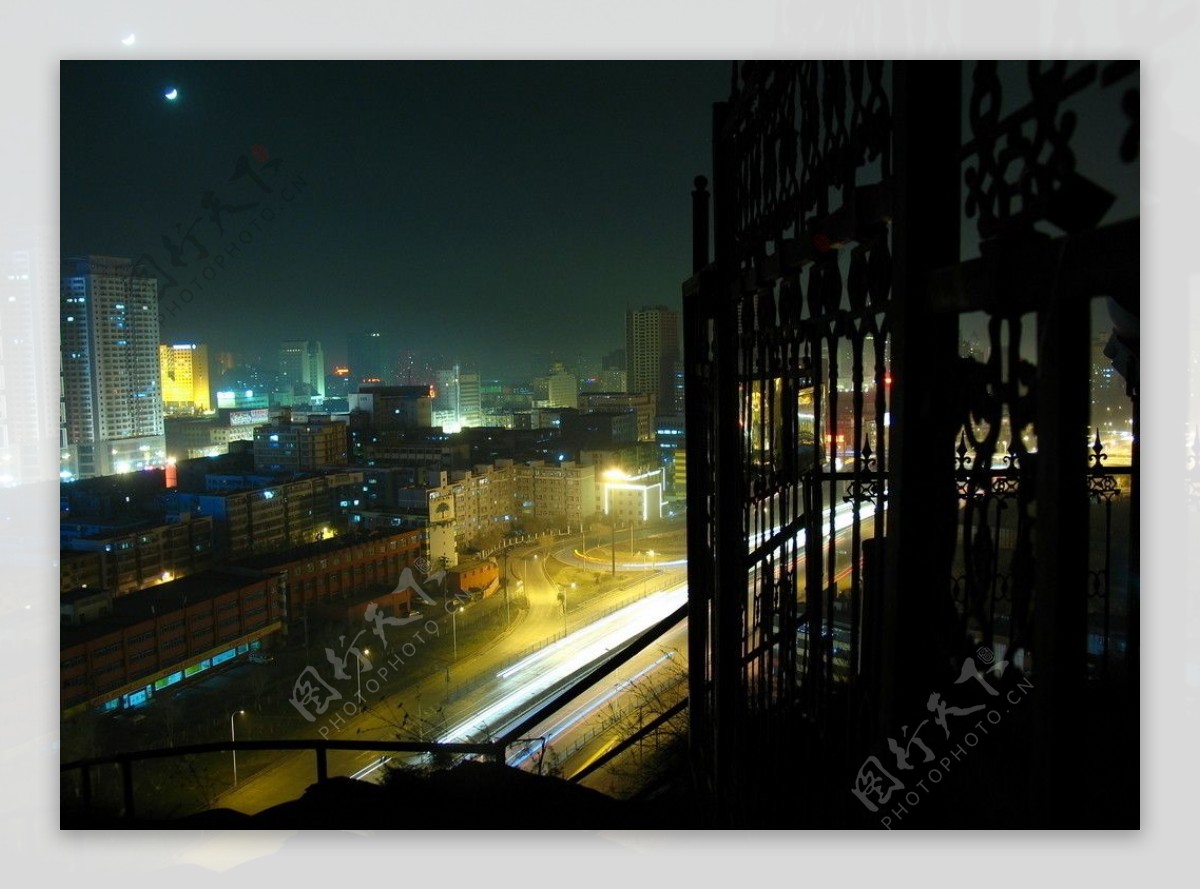 乌鲁木齐夜景图片