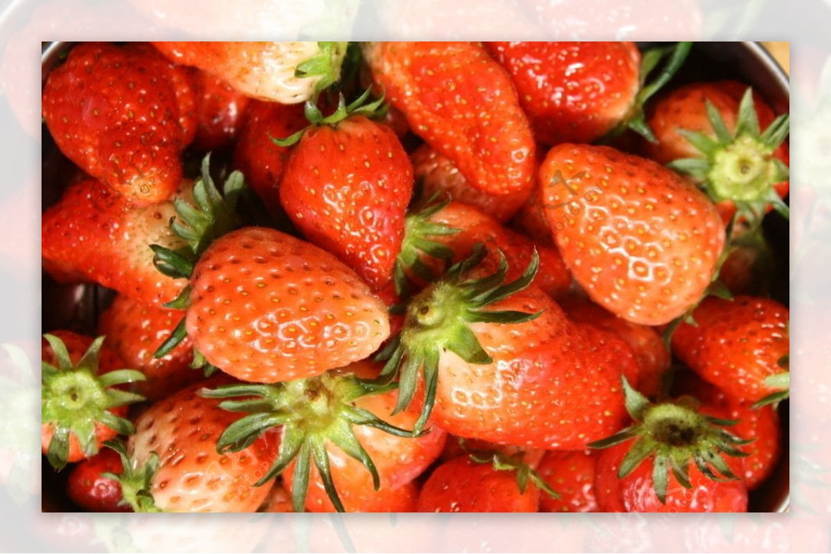 酸甜草莓图片