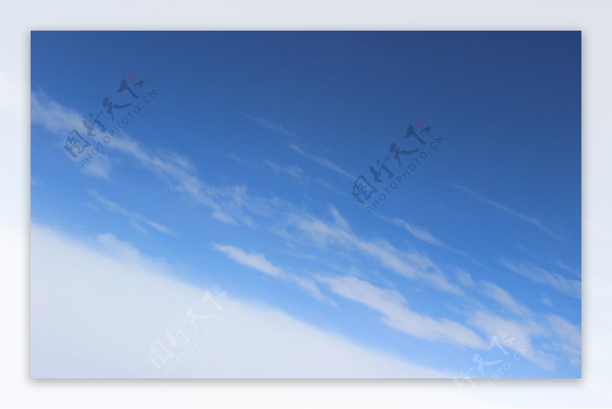济州岛蓝天白云图片