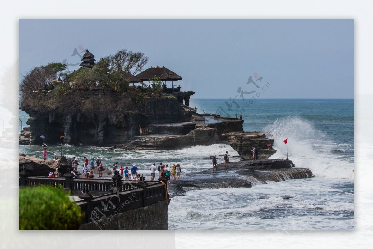 巴厘岛海神庙的浪花图片