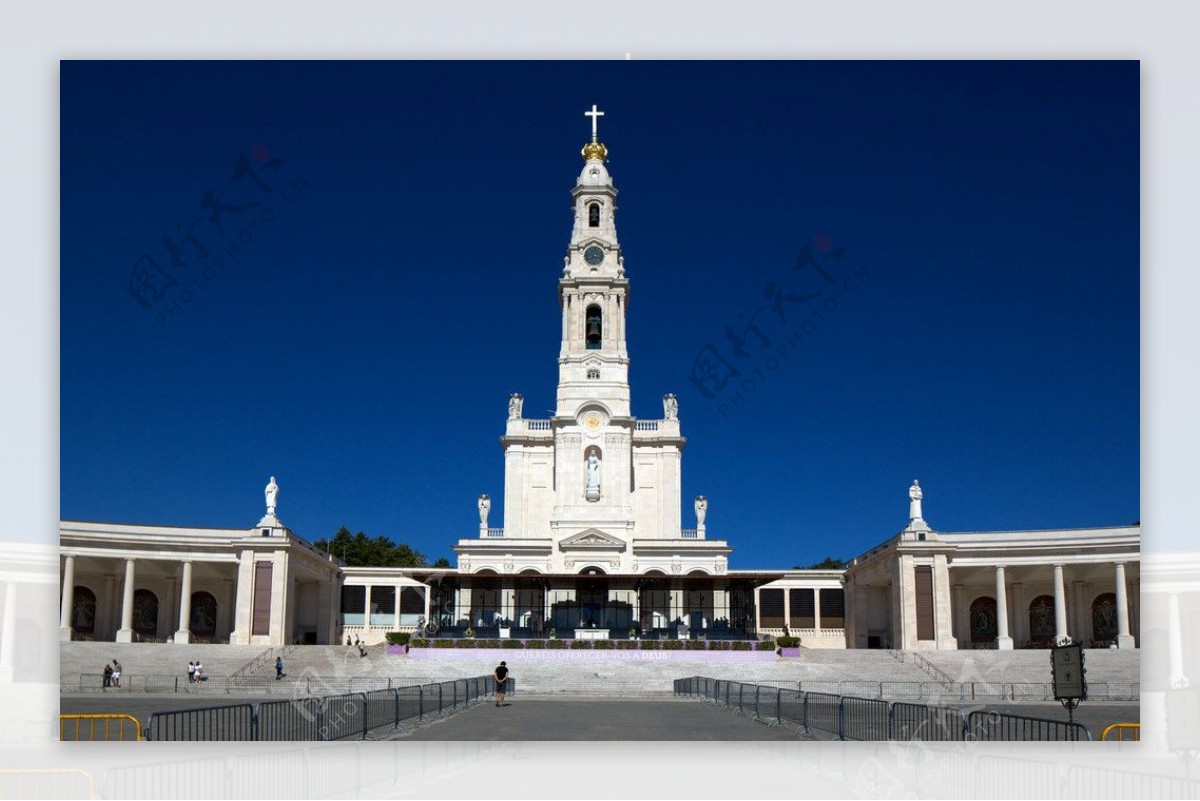 葡萄牙法蒂玛圣母玫瑰大教堂图片
