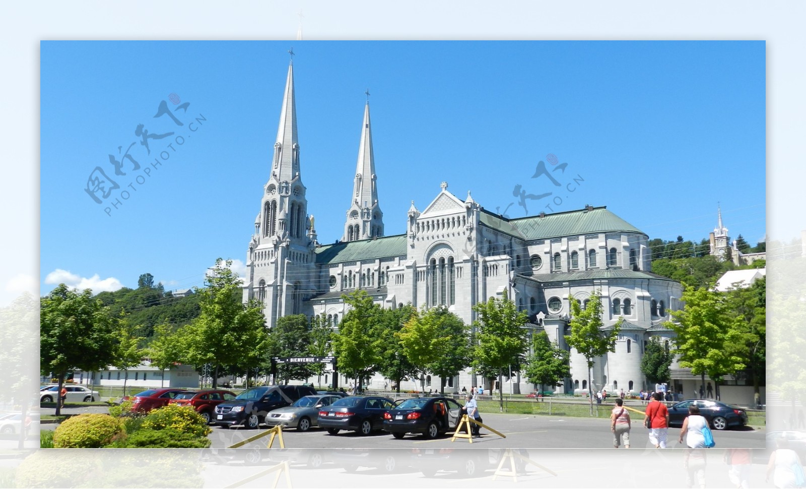 魁北克圣安妮大教堂图片