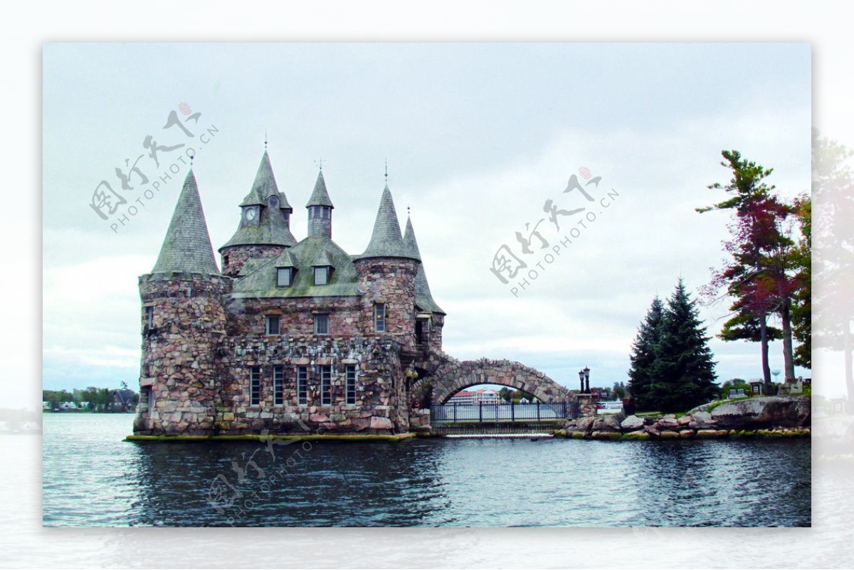 海上城堡图片