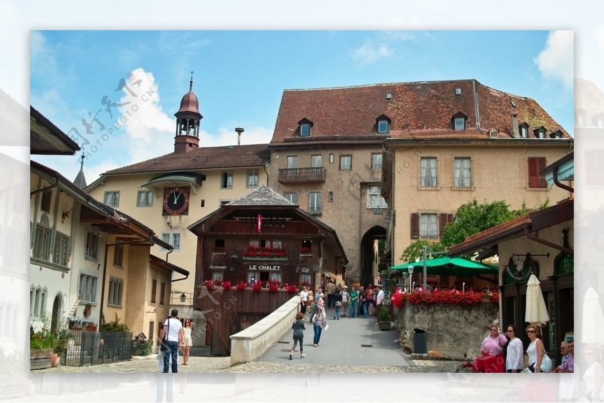 瑞士格呂耶爾城堡小城街景图片
