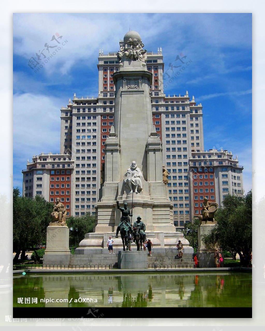 西班牙唐吉珂德纪念碑图片