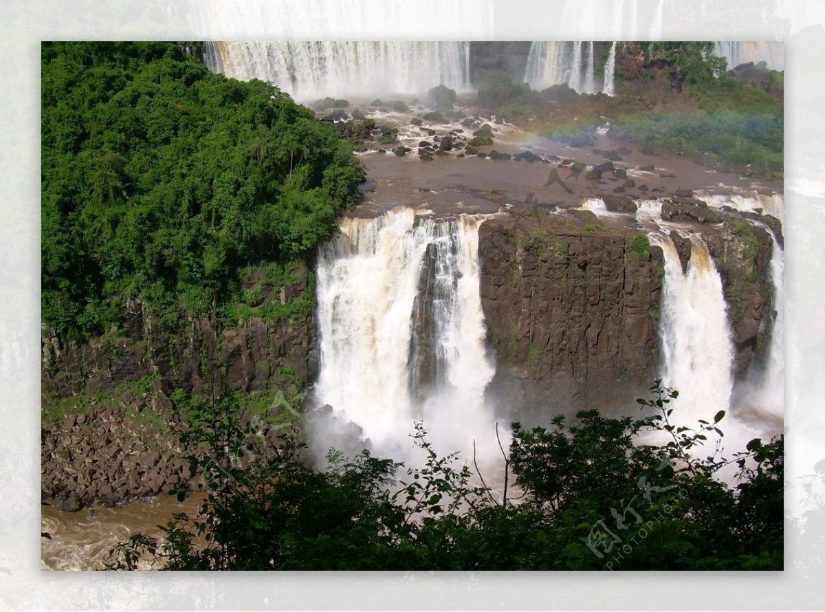 巴西伊瓜拉瀑布图片