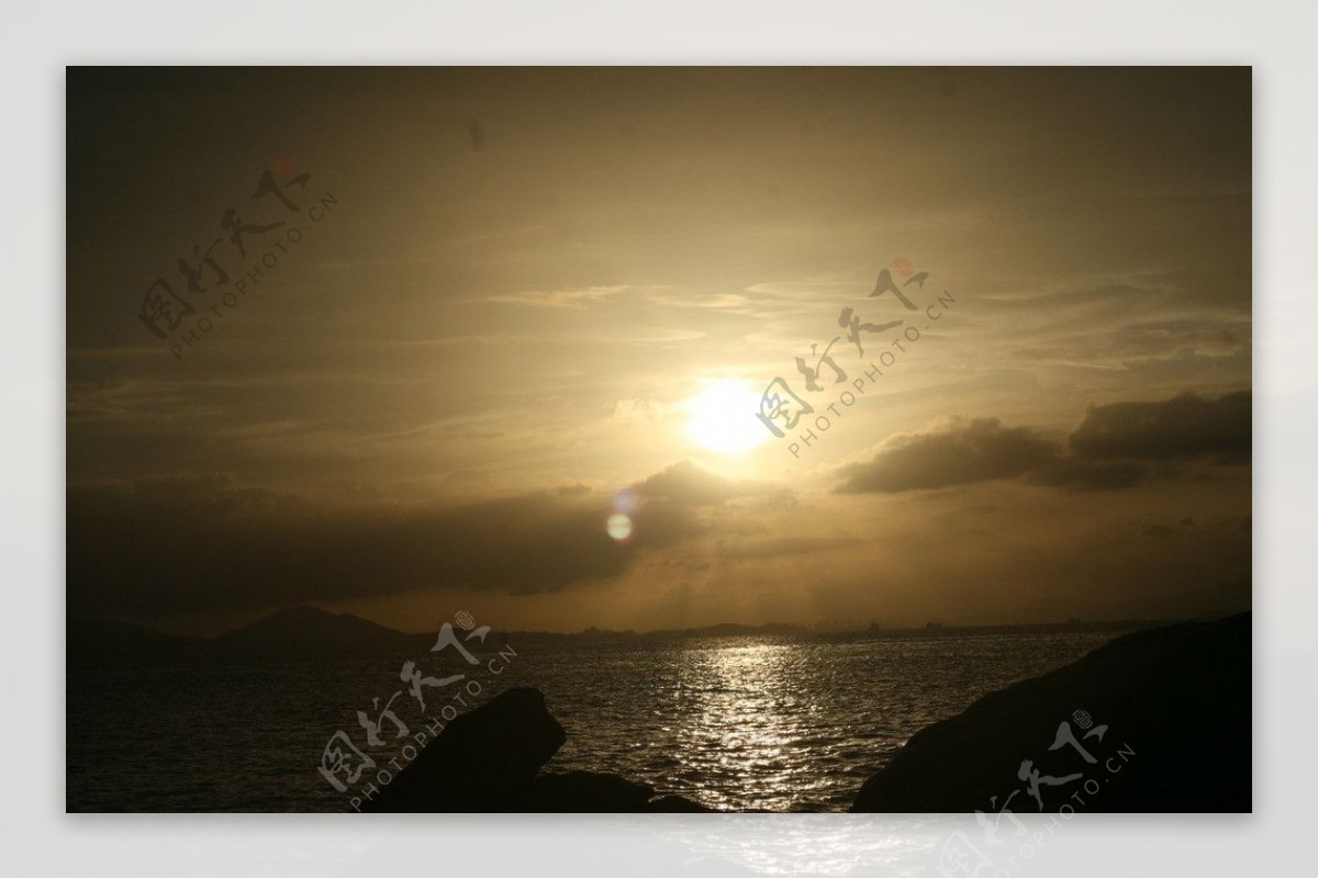 大海日落夕阳图片