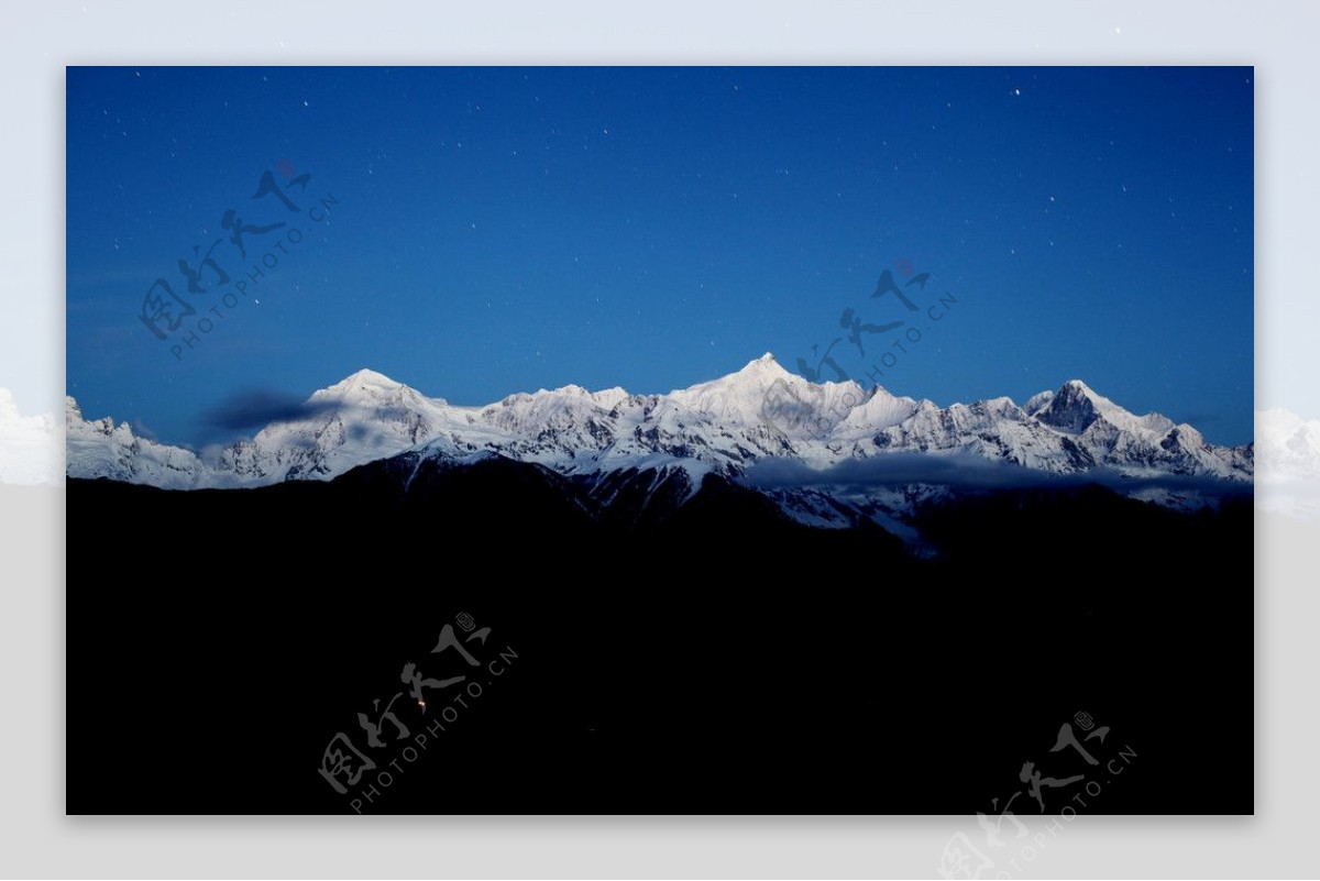 梅里雪山图片