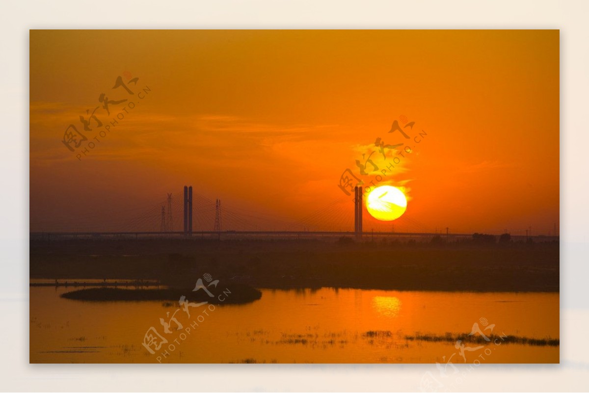 日落四方台大桥图片