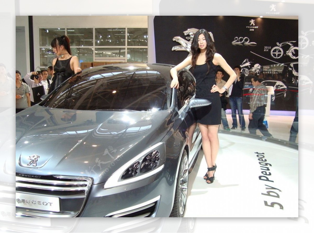 2010年北京车展美女图片