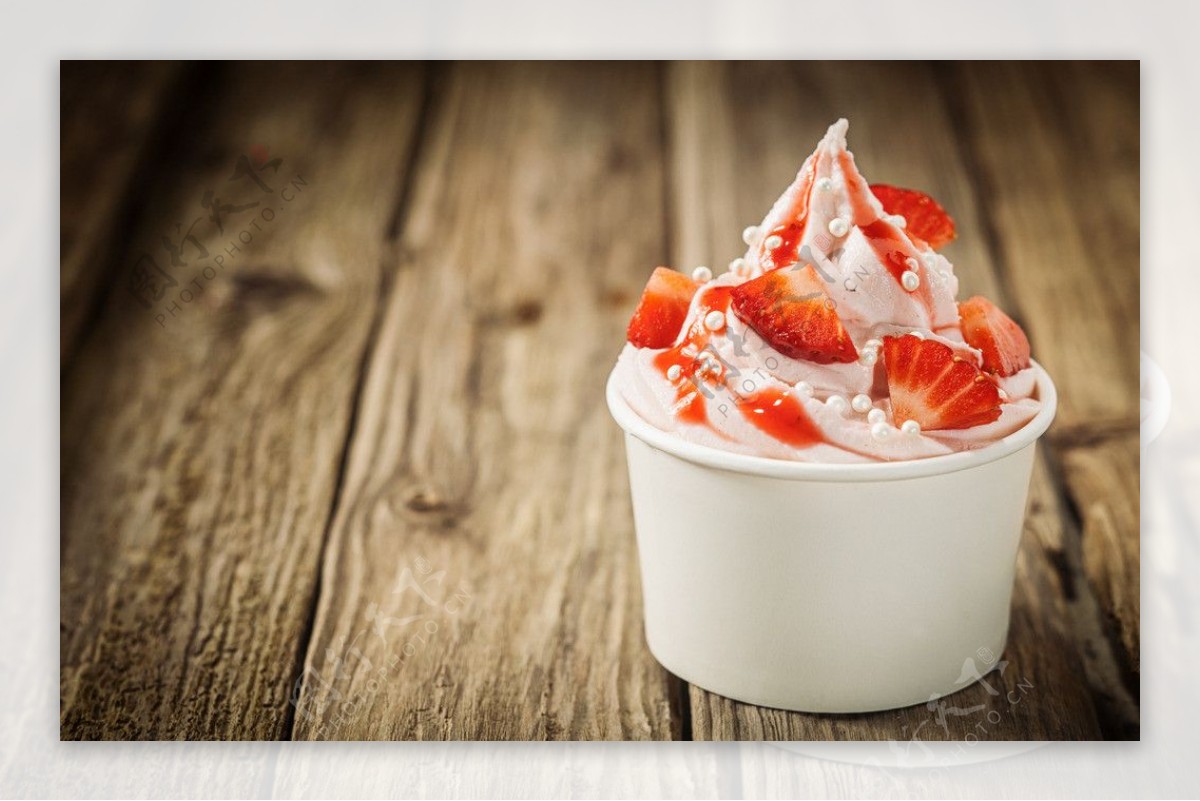 草莓冰淇淋图片素材-编号22501992-图行天下